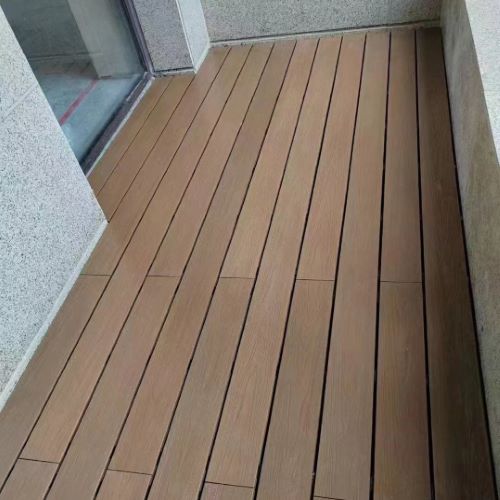 广州室内阳台木塑平台地板制作案例